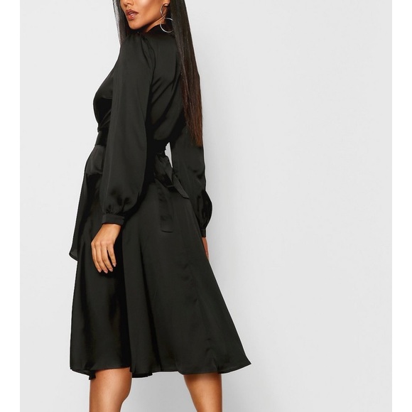 NWT black midi wrap skater dress - Picture 3 of 6